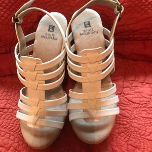 White Mountain Veronique Platform Sandals 5.5